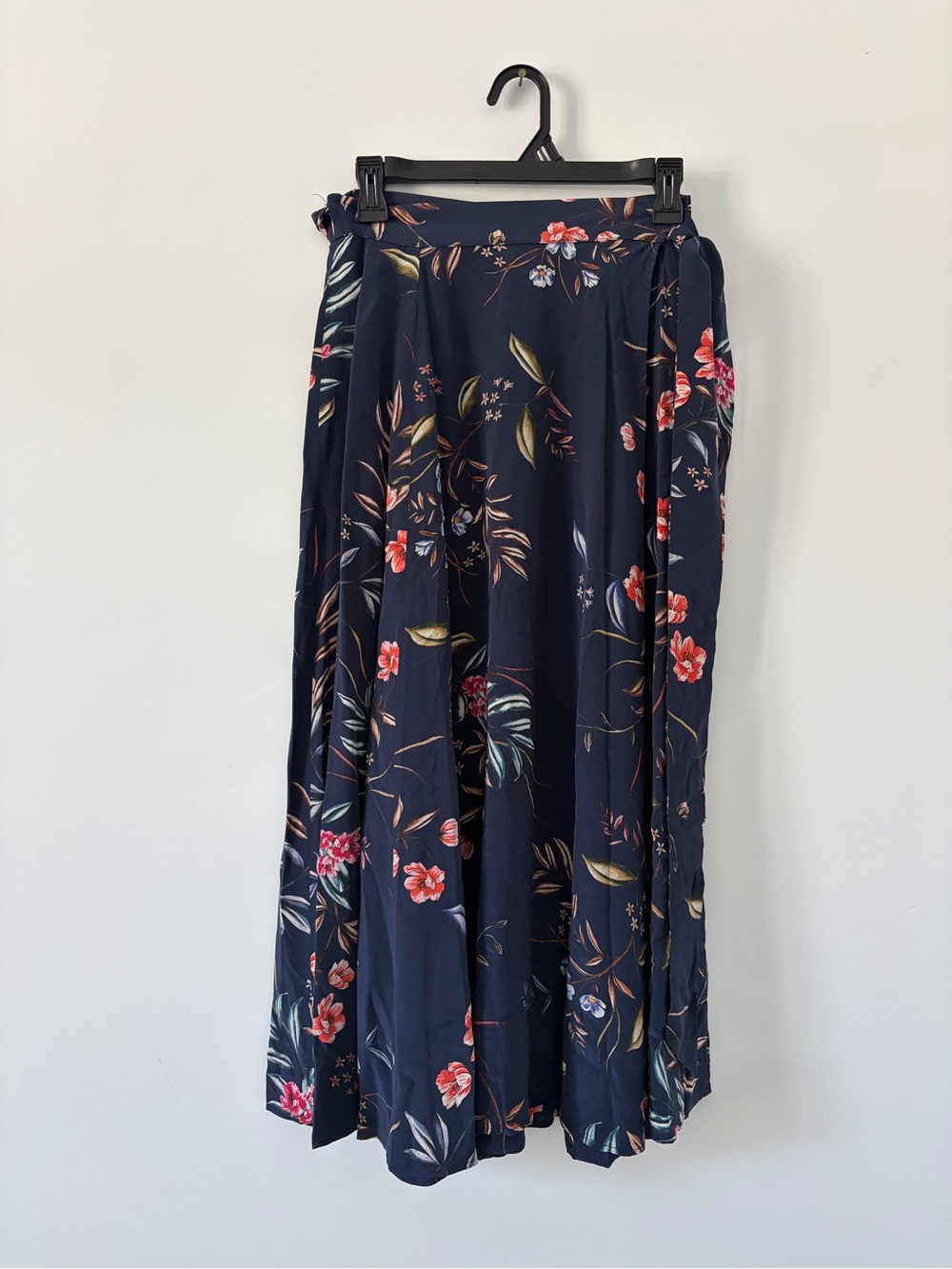 Amour Vert Blue Floral Silk Full Wrap Midi Fall Boho Skirt French Jardin XS